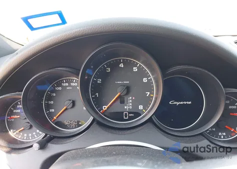 2017 Porsche Cayenne Platinum Edition из США, поврежденный, VIN WP1AA2A24HKA88014